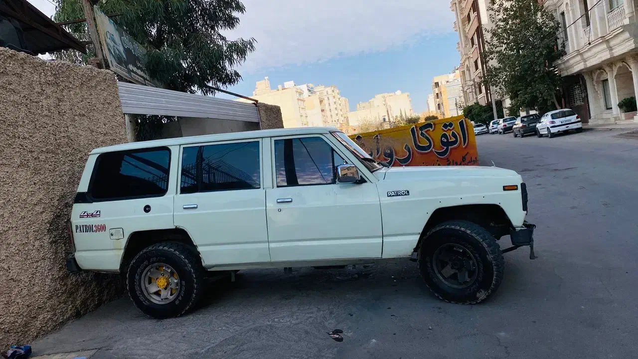 فروشش فوری|خودرو سواری و وانت|کرمان, |دیوار