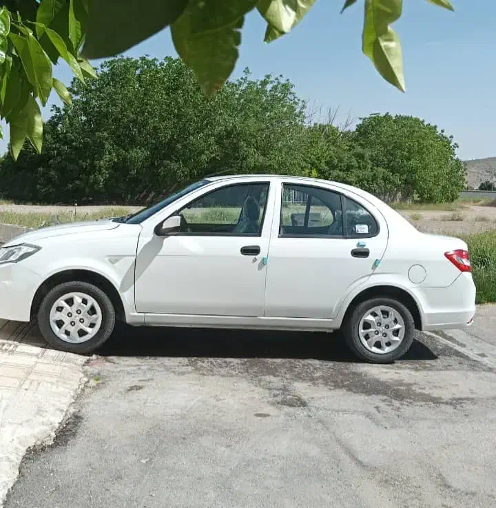 ساینا ۹۹|خودرو سواری و وانت|ارسنجان, |دیوار