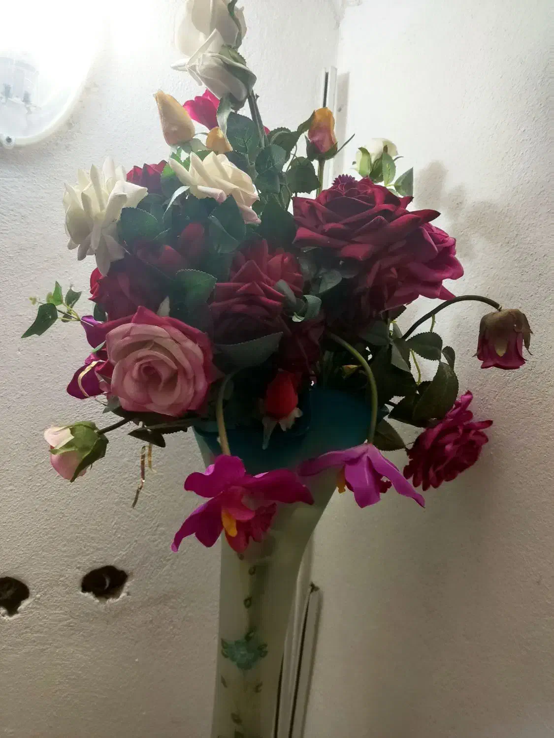 گل و گلدان|گل مصنوعی|آستانه اشرفیه, |دیوار