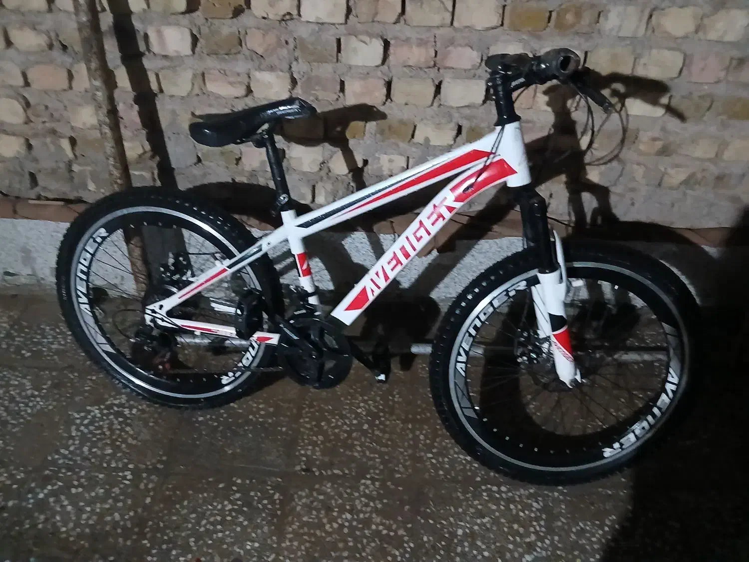 دوچرخه ۲۴|دوچرخه، اسکیت، اسکوتر|قنوات, |دیوار