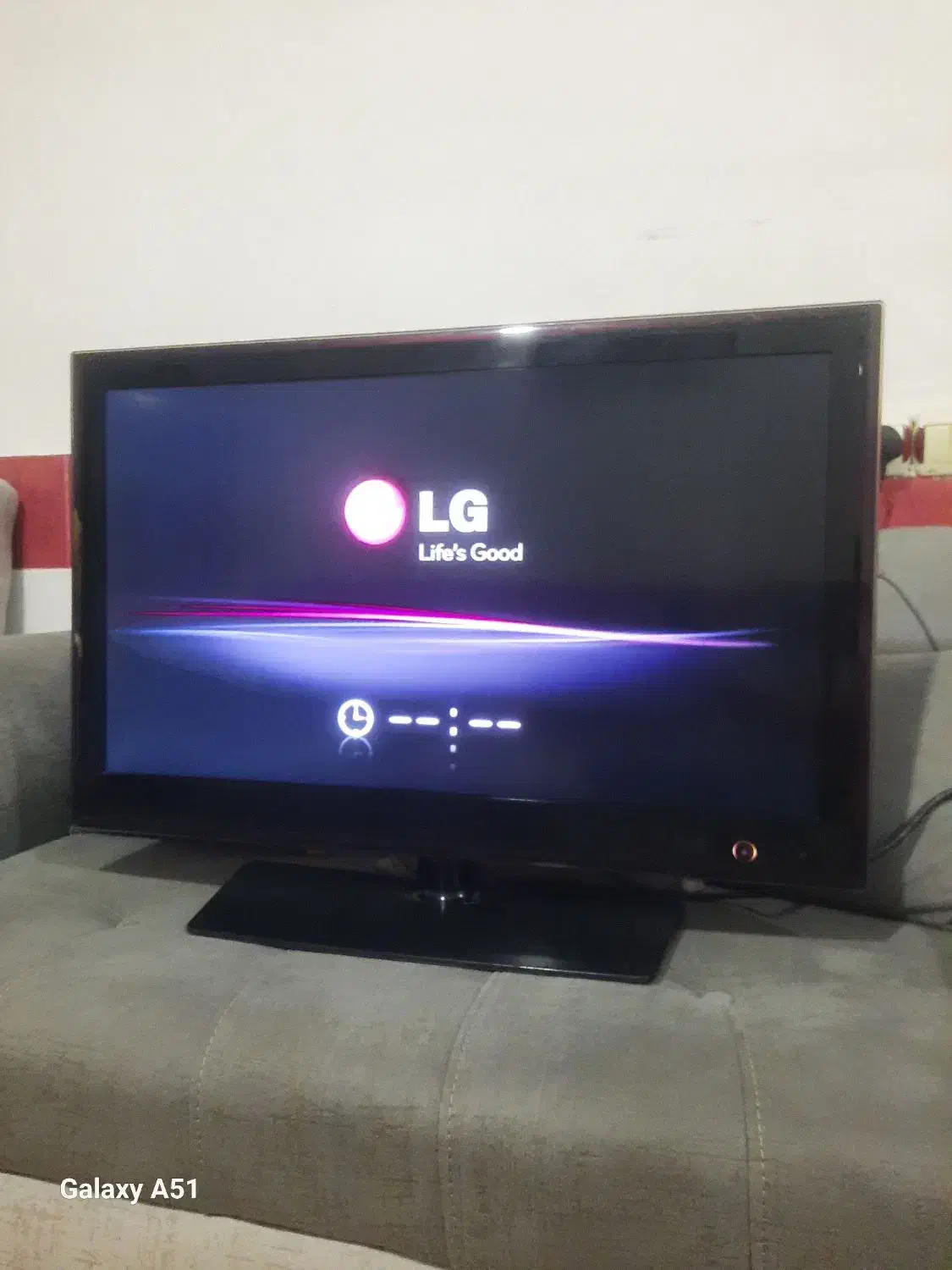 32اینچ الجی|تلویزیون و پروژکتور|الوند, |دیوار