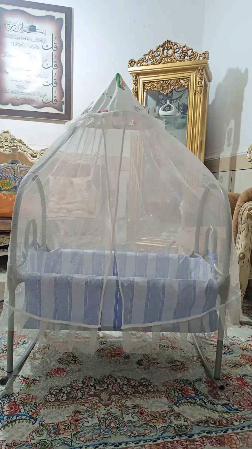 گهواره نوزادی تور دار|اسباب و اثاث بچه|امیدیه, |دیوار