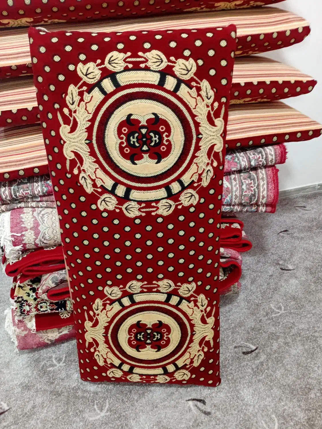 ۱۰ تا پشتی|پشتی|ساوه, |دیوار