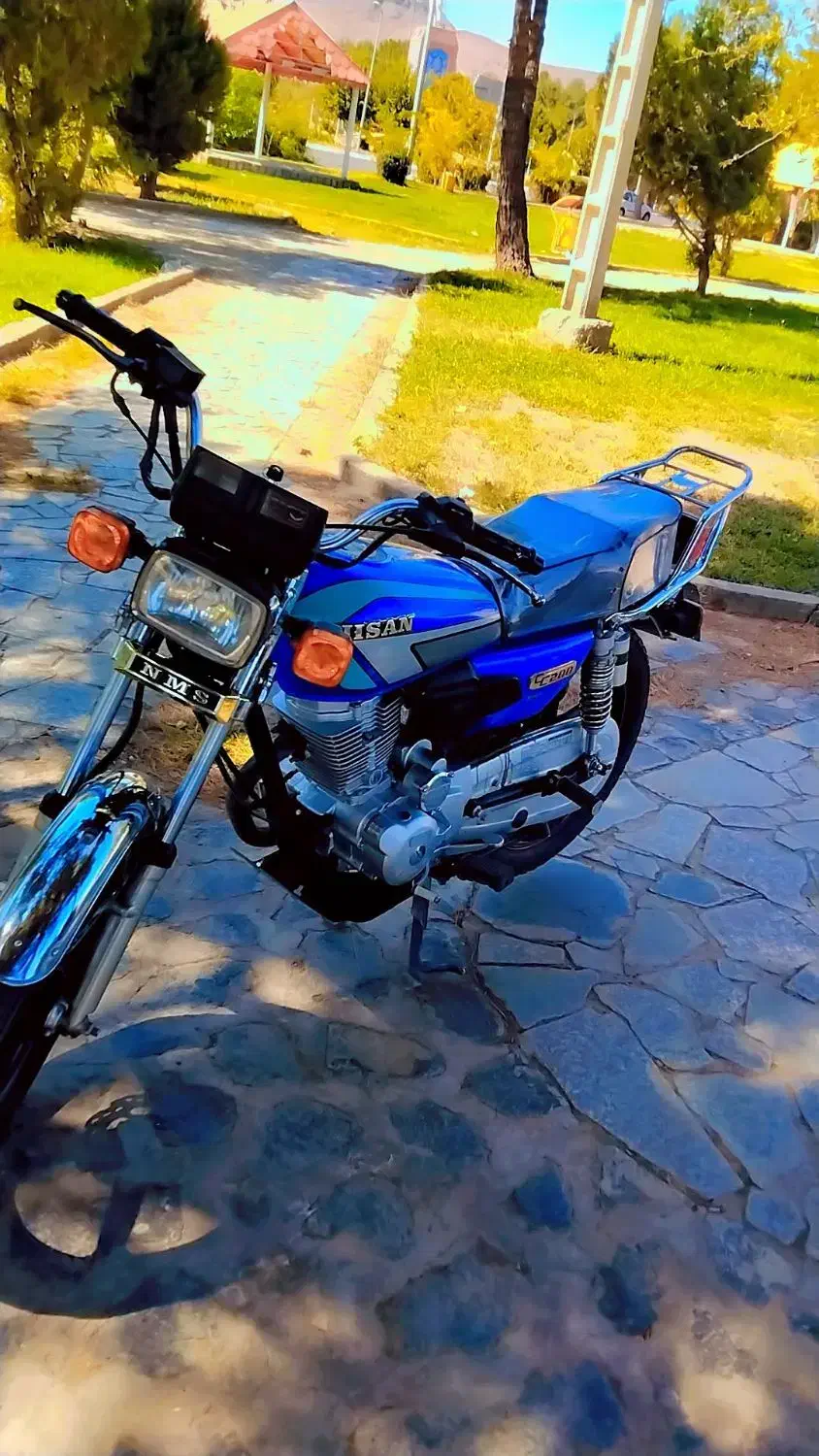 احسان 200|موتورسیکلت|سربیشه, |دیوار