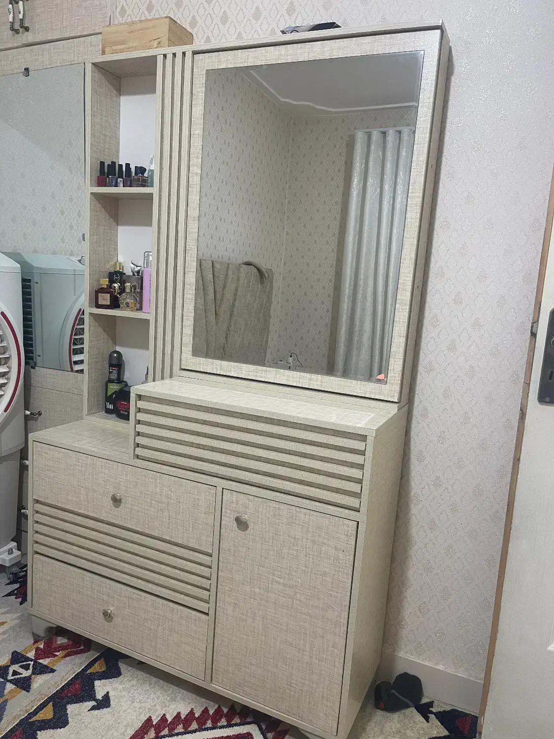 دوعددکمد-دوعددپاتخنی-میزآرایشی-تخت دونفره-صندلی|تخت و سرویس خواب|بانه, |دیوار