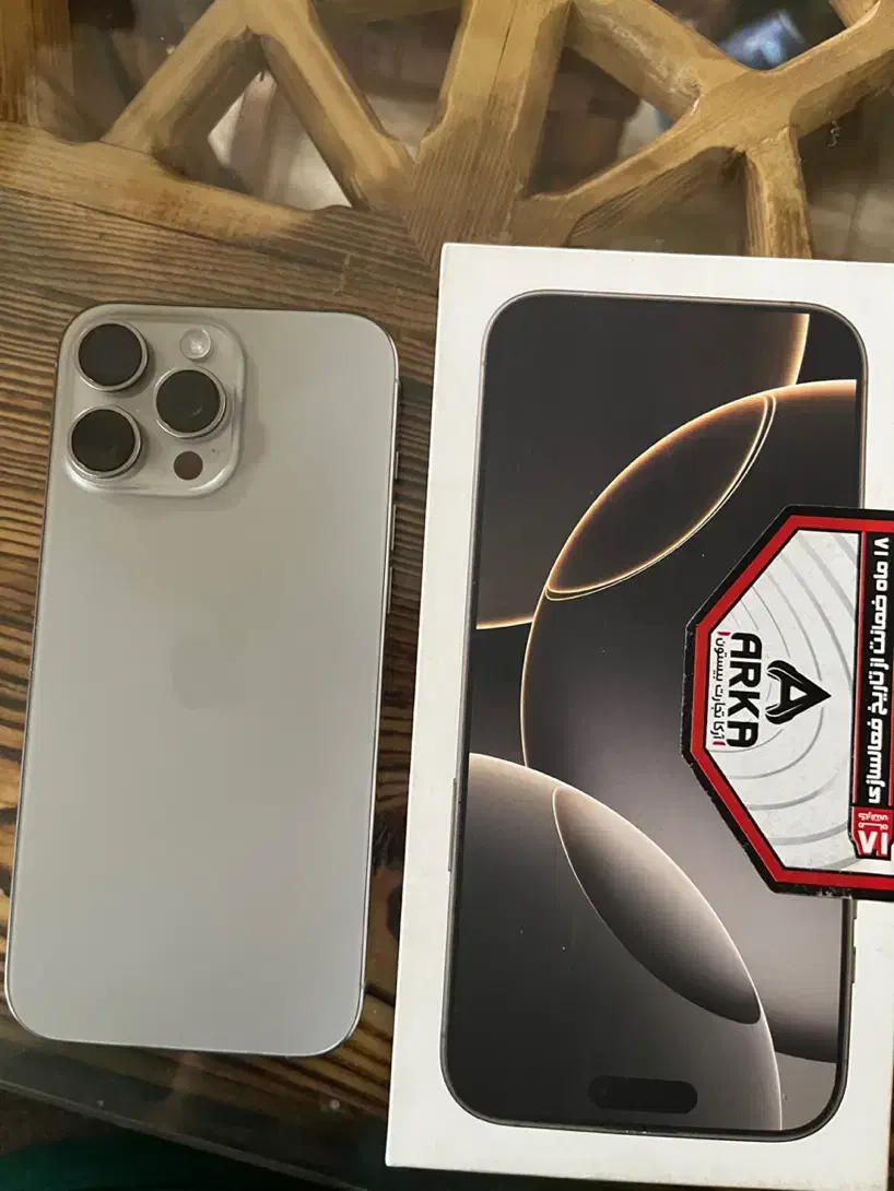 ایفون ۱۶ پرومکس سیلور ۲۵۶ گیگ|موبایل|تهران, گیشا|دیوار