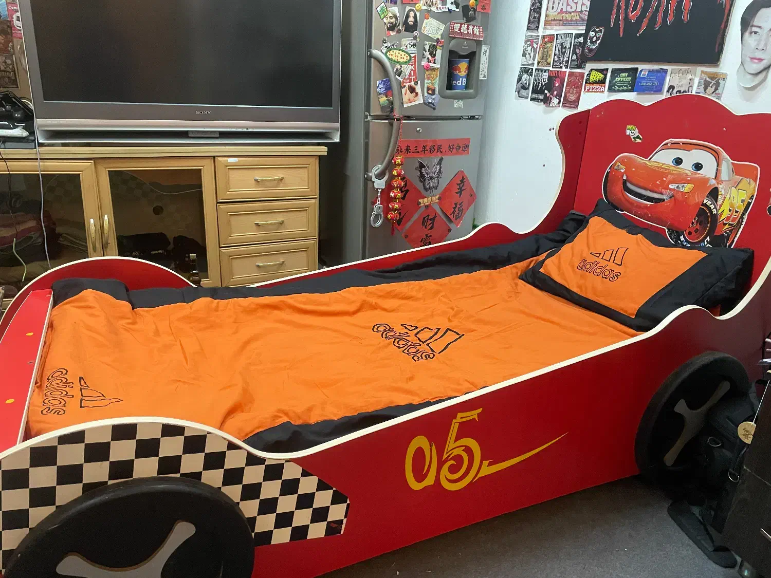 تخت خواب یک نفره|تخت و سرویس خواب|لاهیجان, بازکیاگوراب|دیوار