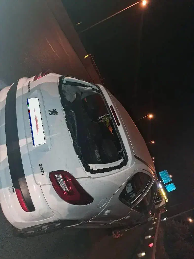 ۲۰۷ 401تصادفی|خودرو سواری و وانت|تهران, استخر|دیوار