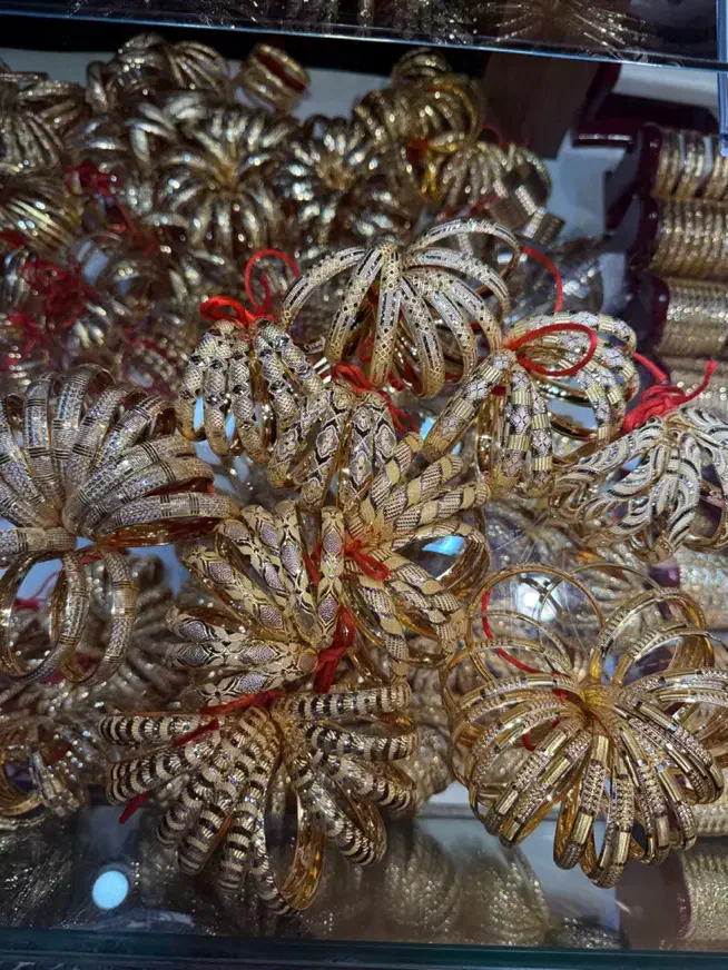 النگو طلا بدونه واسطه قیمت کارگاهی|جواهرات|شهرکرد, |دیوار