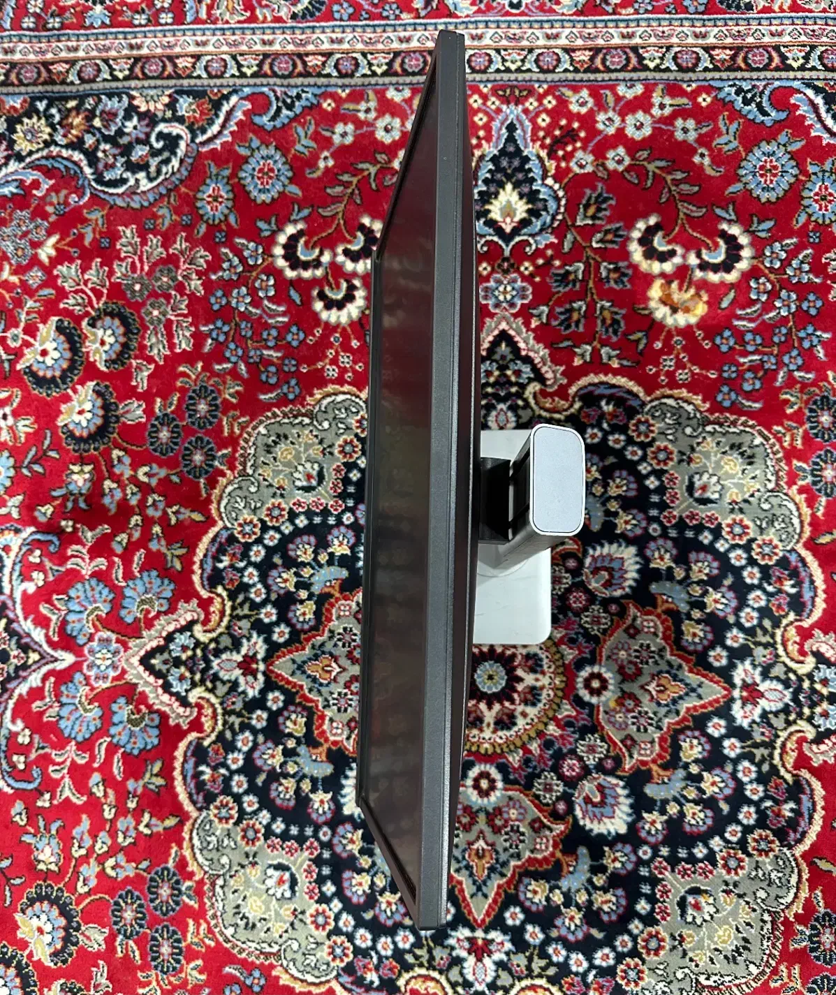 فروش مانیتور ۲۲ اینچی|قطعات و لوازم جانبی رایانه|بندرعباس, |دیوار