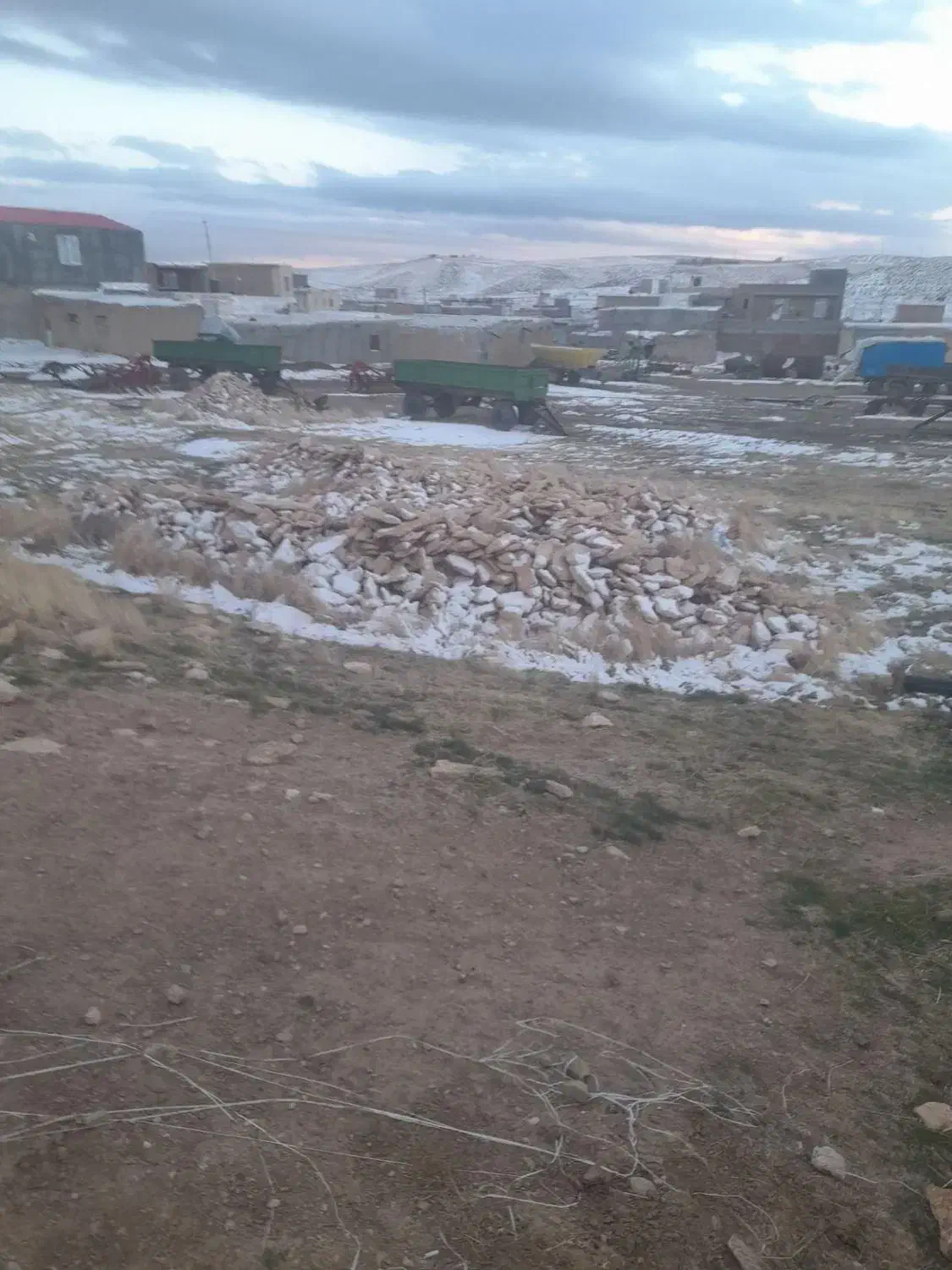 زمین۴۰۰متری روستای میرکی|فروش زمین و ملک کلنگی|دهگلان, |دیوار