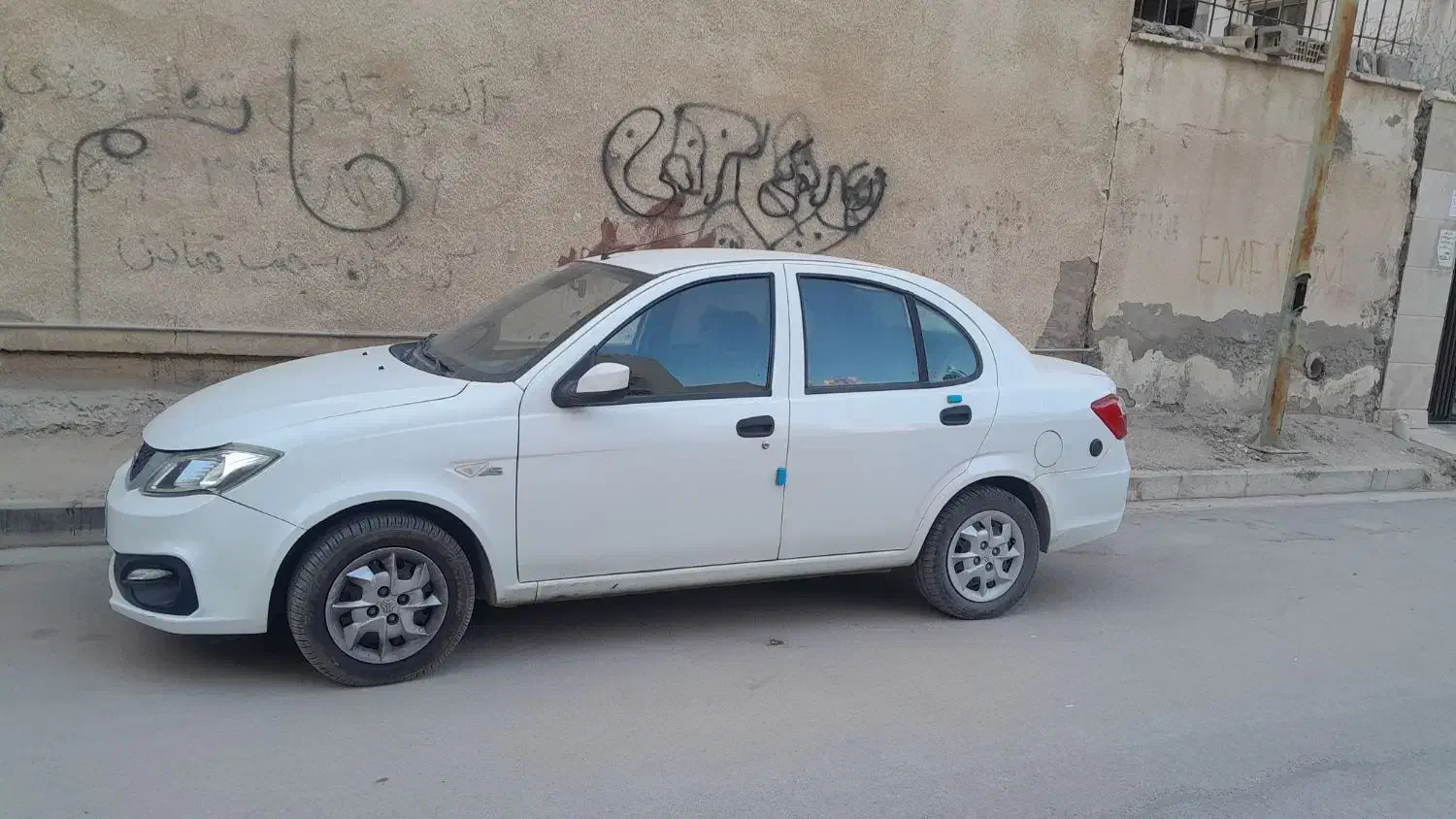 ساینا دوگانه سوز|خودرو سواری و وانت|بندرعباس, |دیوار