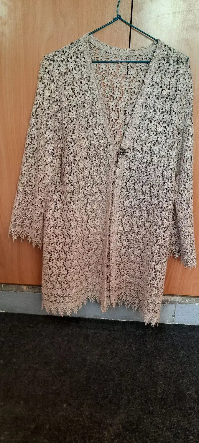 کت گیپور|لباس|شهرکرد, |دیوار