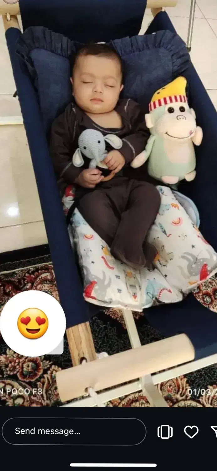 ننو گهواره کودک برند babyla نو و سالم همراه با تشک|اسباب و اثاث بچه|قائم‌شهر, |دیوار
