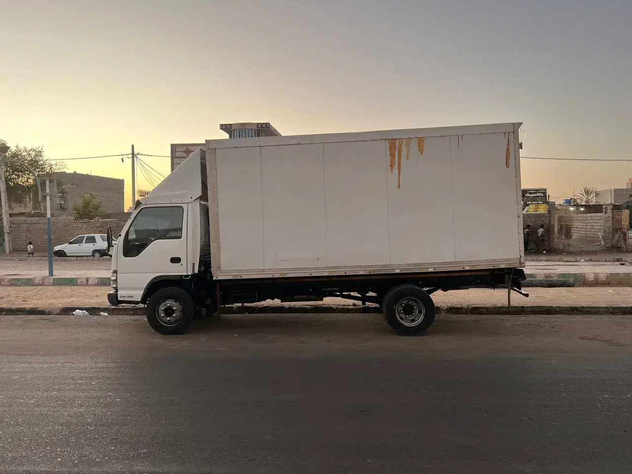 ایسوزو 6تن یخچالی مدل 89|خودرو سنگین|قشم, |دیوار