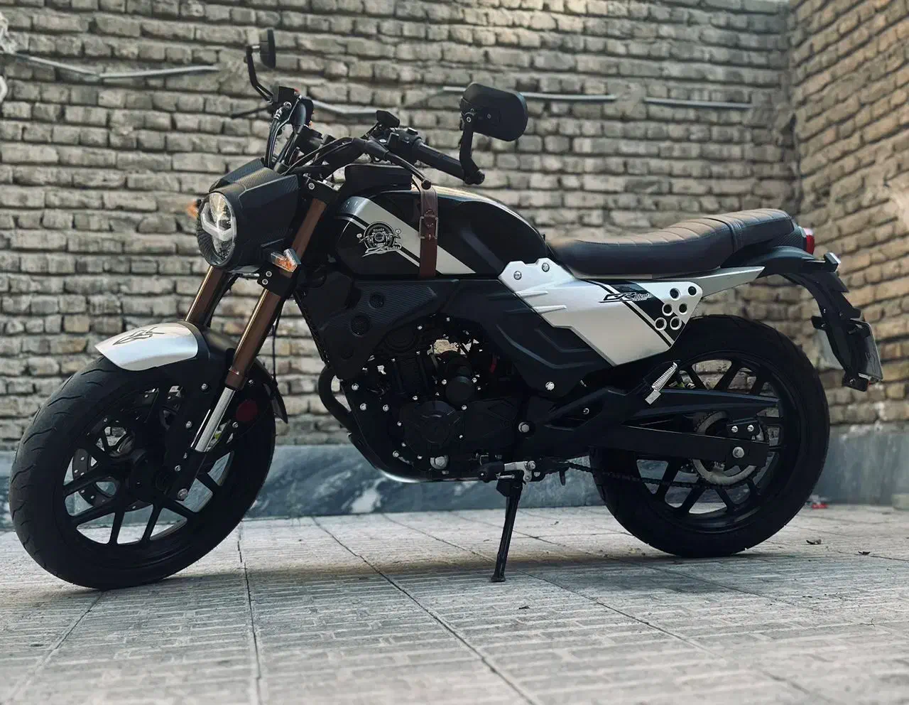 blenta cr 200|موتورسیکلت|ارومیه, |دیوار