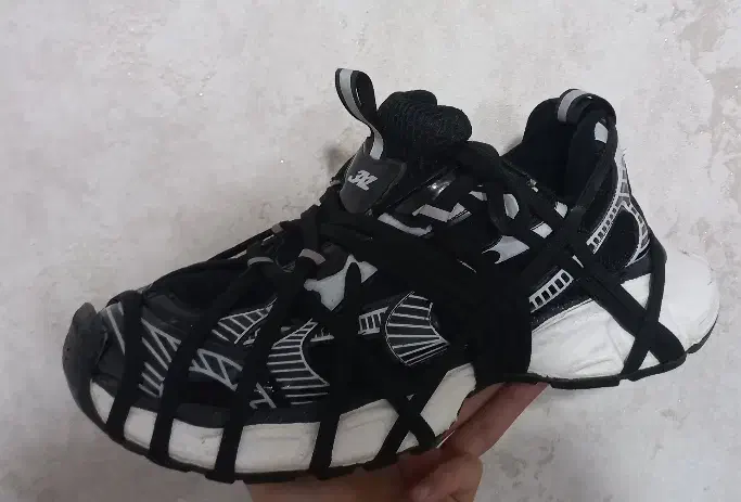 کتونی اسپایدر|کیف، کفش، کمربند|بروجرد, |دیوار