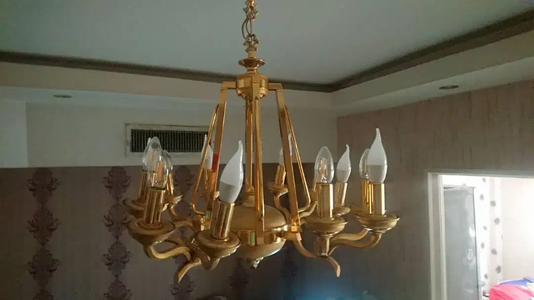 بورس فروش و خرید انواع لوستر فلزی وآینه وشمعدان|لوستر و چراغ آویز|زنجان, |دیوار