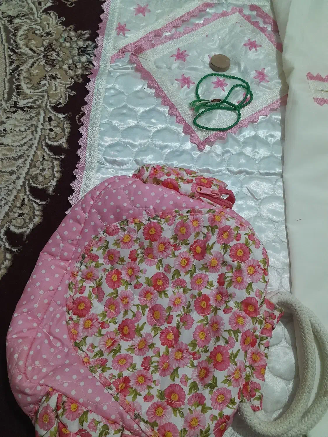 چادر نماز سجاده ومهروتسبیح کیف ویه چادر نماز دیگه|کیف، کفش، کمربند|اردبیل, |دیوار