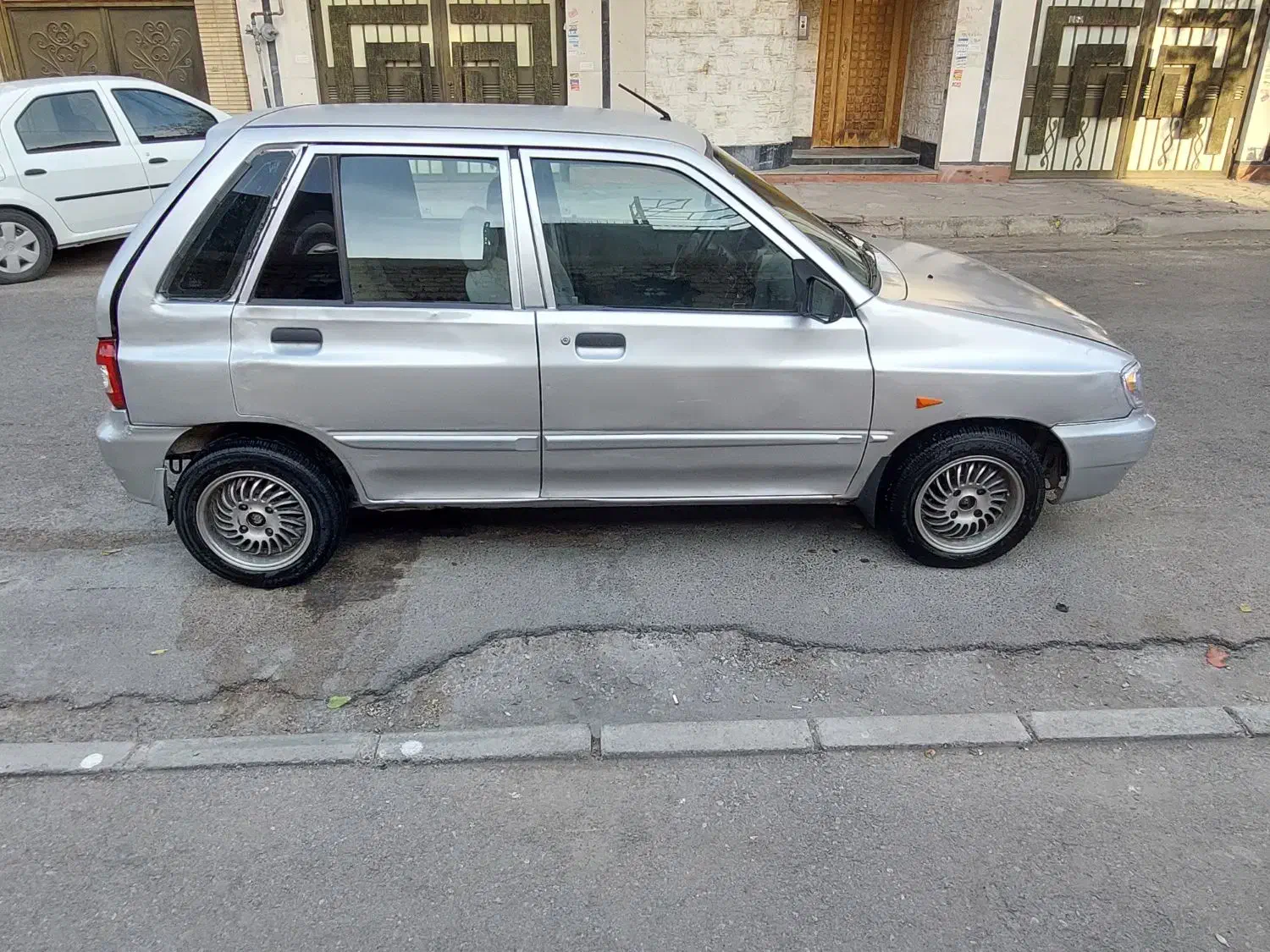 پراید|خودرو سواری و وانت|مشهد, بهاران|دیوار