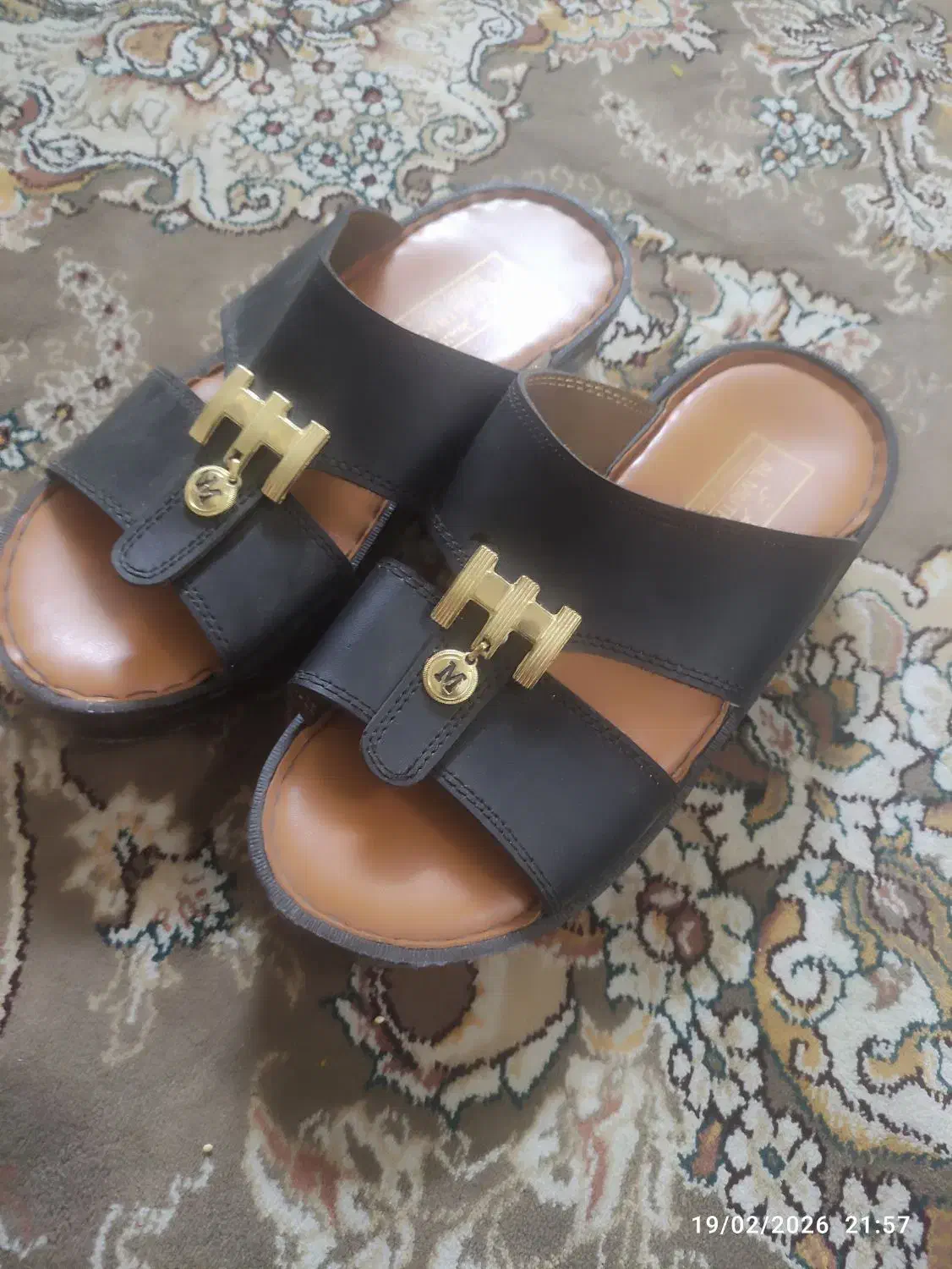 دمپایی صندل|کیف، کفش، کمربند|قم, شهرک امام حسن|دیوار