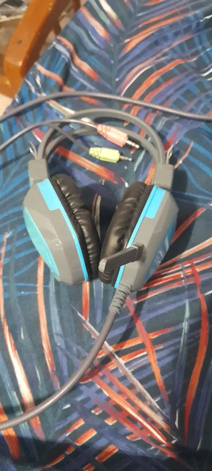 هدست ونوس در حد نو|لوازم جانبی موبایل و تبلت|طبس, |دیوار