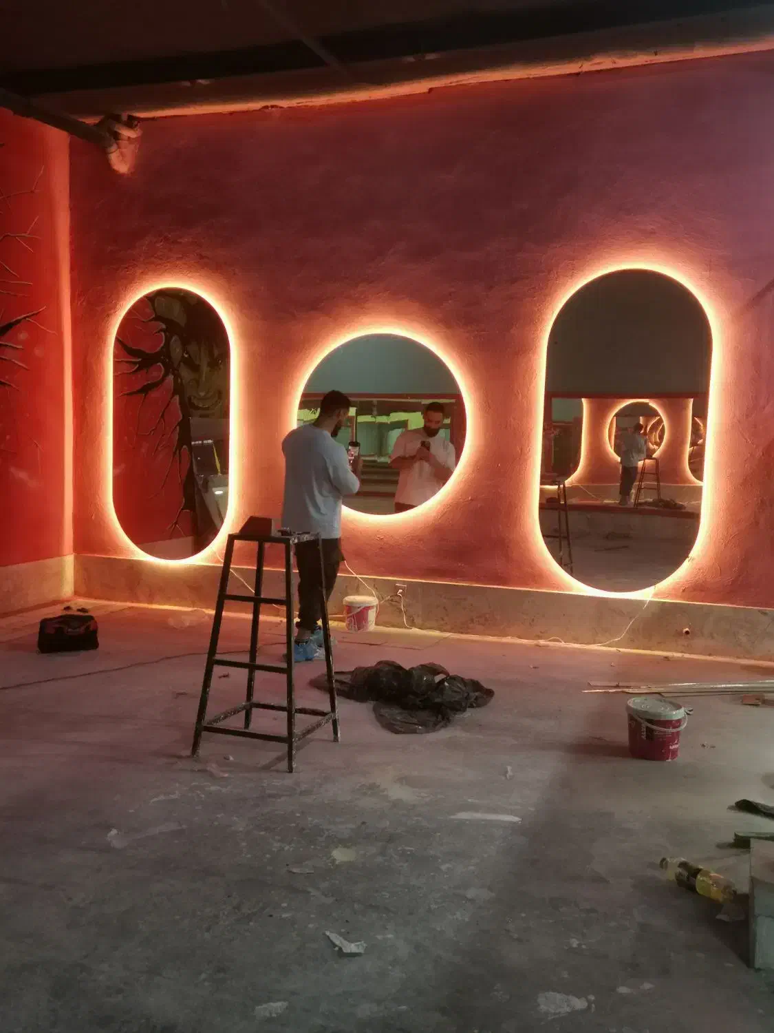 اینه دفرمه واینه قدی|آینه|مشهد, خواجه ربیع|دیوار