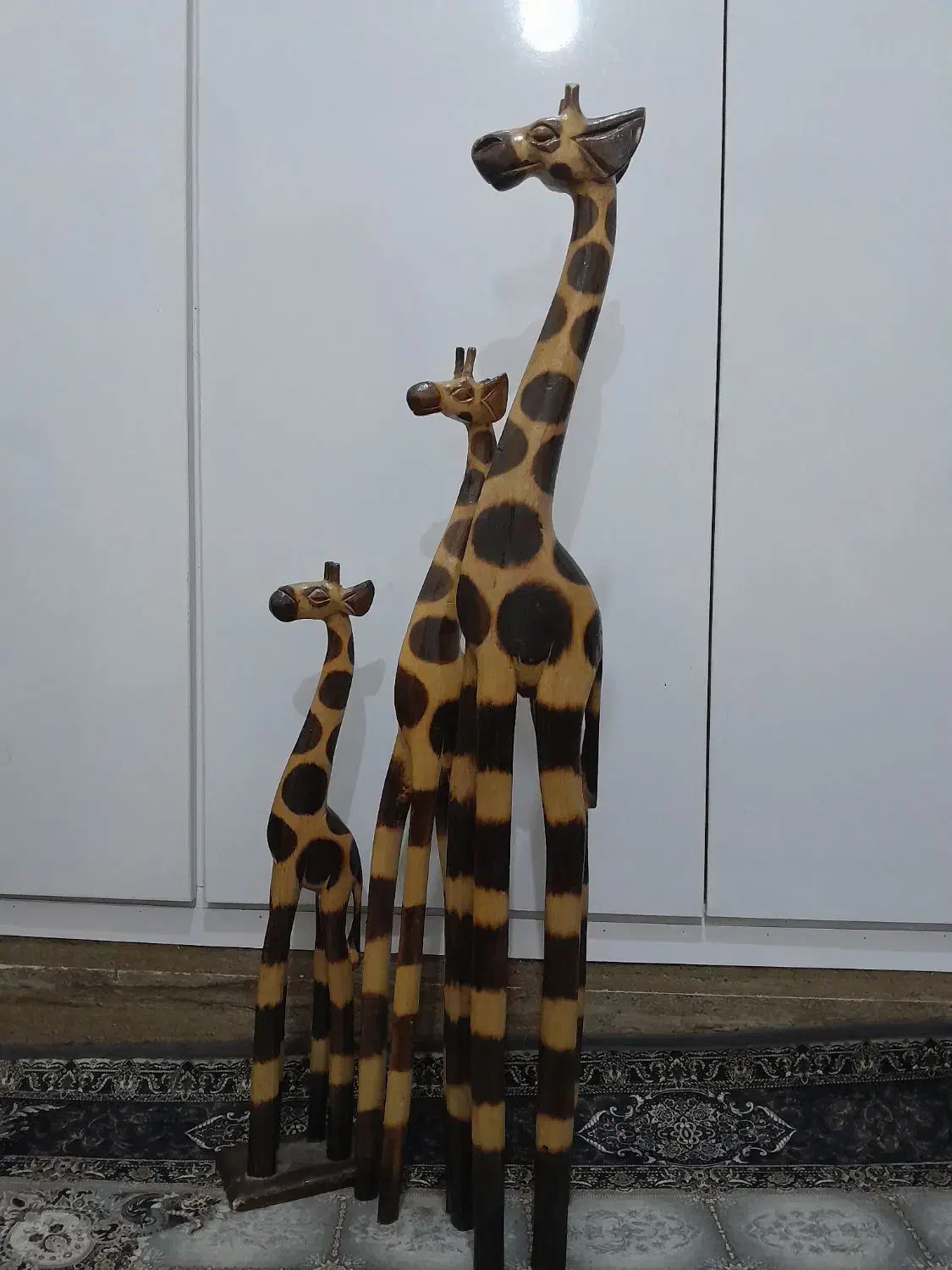 زرافه چوبی دکوری|مجسمه، تندیس، ماکت|ایذه, |دیوار