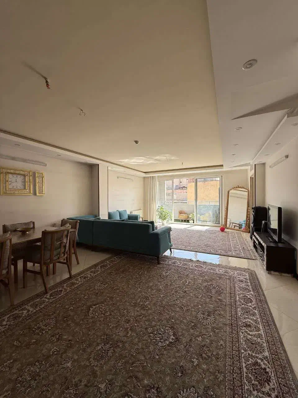 آپارتمان جنوبی ۱۴۰ متر خیابان غرضی|اجارهٔ آپارتمان|اصفهان, رحیمآباد|دیوار