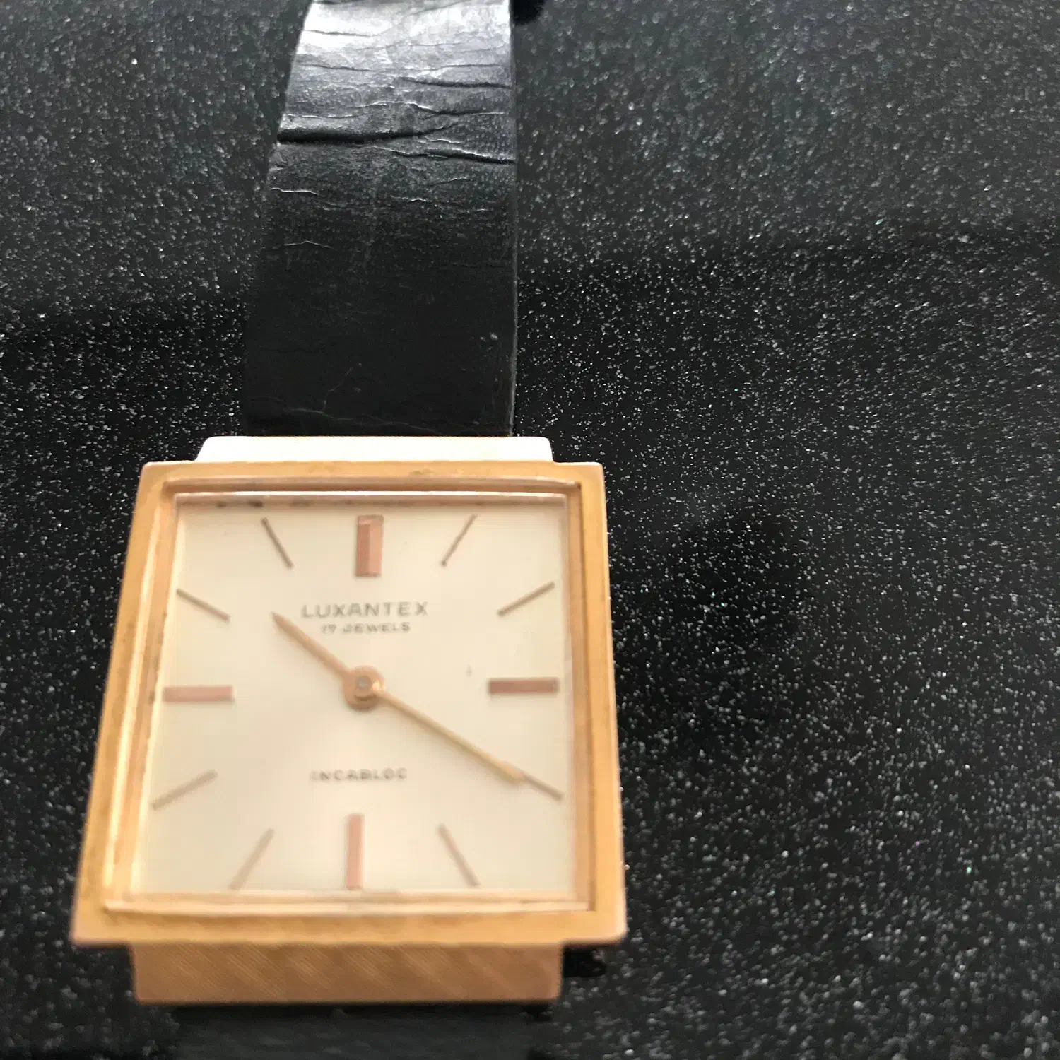 ساعت قدیمی سویسی در حد نو کوکی|ساعت|کرج, فاز ۳ مهرشهر|دیوار