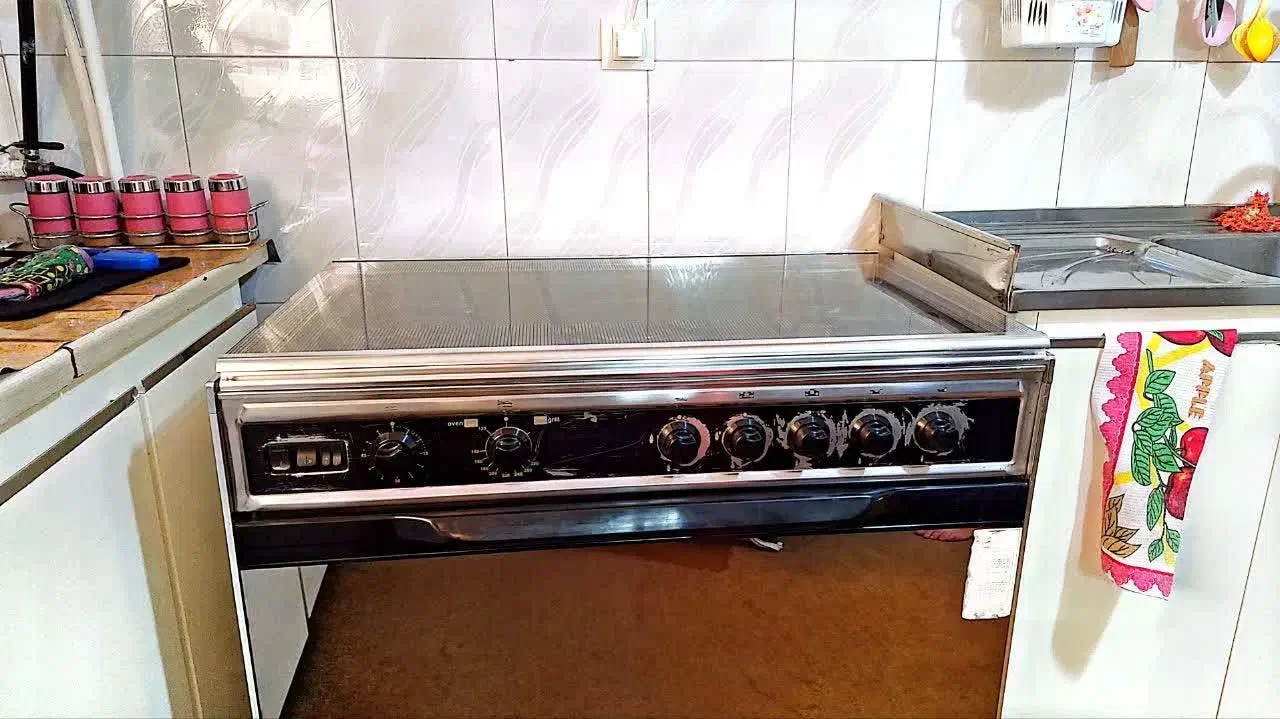 اجاق گاز پنج شعله سینجر|اجاق گاز و لوازم برقی پختوپز|رشت, باهنر|دیوار