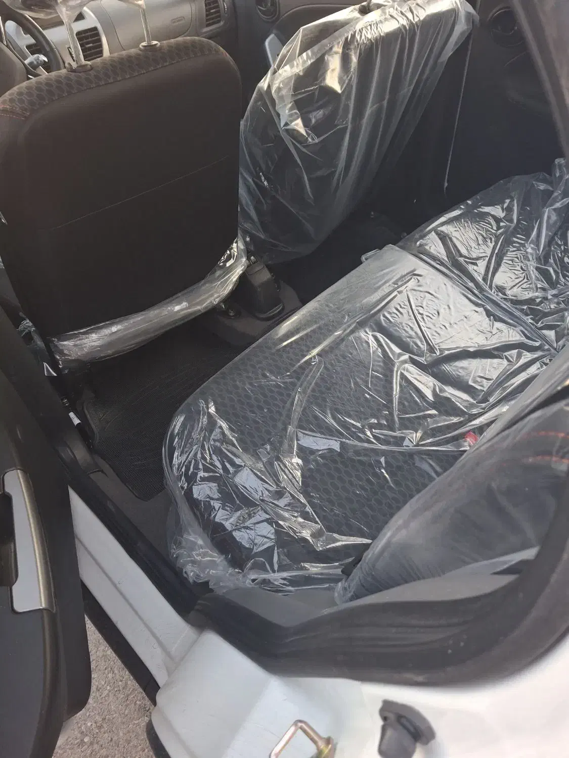 کویک صفر ۱۴۰۴|خودرو سواری و وانت|کازرون, |دیوار