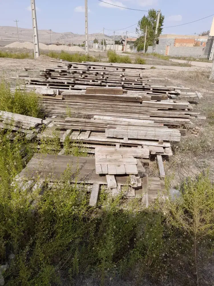 تخته قالب و آویز|مصالح و تجهیزات ساختمان|گلی داغ, |دیوار