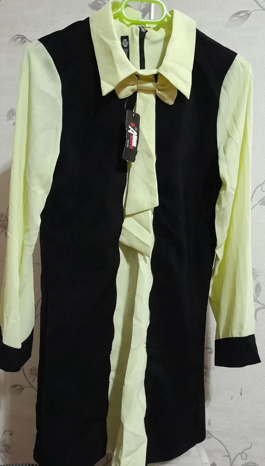 سارافن مجلسی|لباس|قم, زنبیل آباد|دیوار