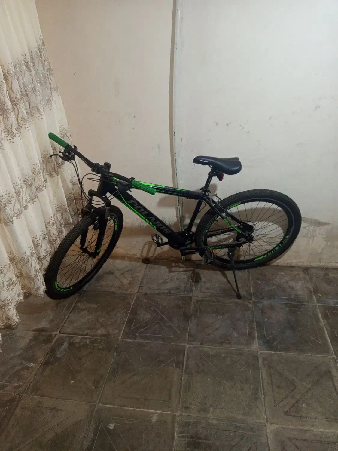 دوچرخه پولاریس نیمه حرفه ای کوهستانی|دوچرخه، اسکیت، اسکوتر|لاهیجان, شهید آوینی|دیوار