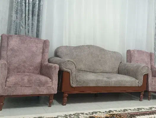 حراج مبل راحتی کم کارکرد|مبلمان خانگی و میز عسلی|بم, |دیوار