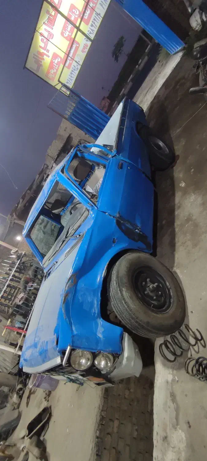 نیسان زامیاد مدل ۹۹ تصادفی|خودرو سواری و وانت|ورامین, ورامین|دیوار