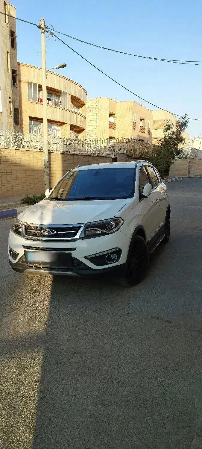 تیگو ۵ اکسلنت فول آپشن، خانگی، کم کار،اواخر ۹۶|خودرو سواری و وانت|اصفهان, بهارستان|دیوار