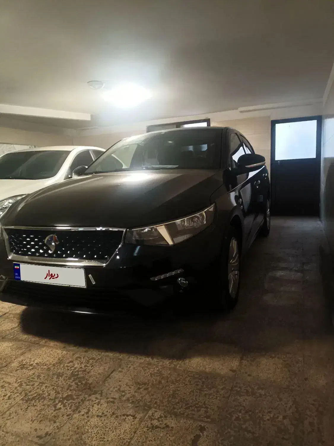 تارا صفر کیلومتر، رنگ مشکی آبنوس، جذابیتِ در اوج|خودرو سواری و وانت|تهران, دستغیب|دیوار