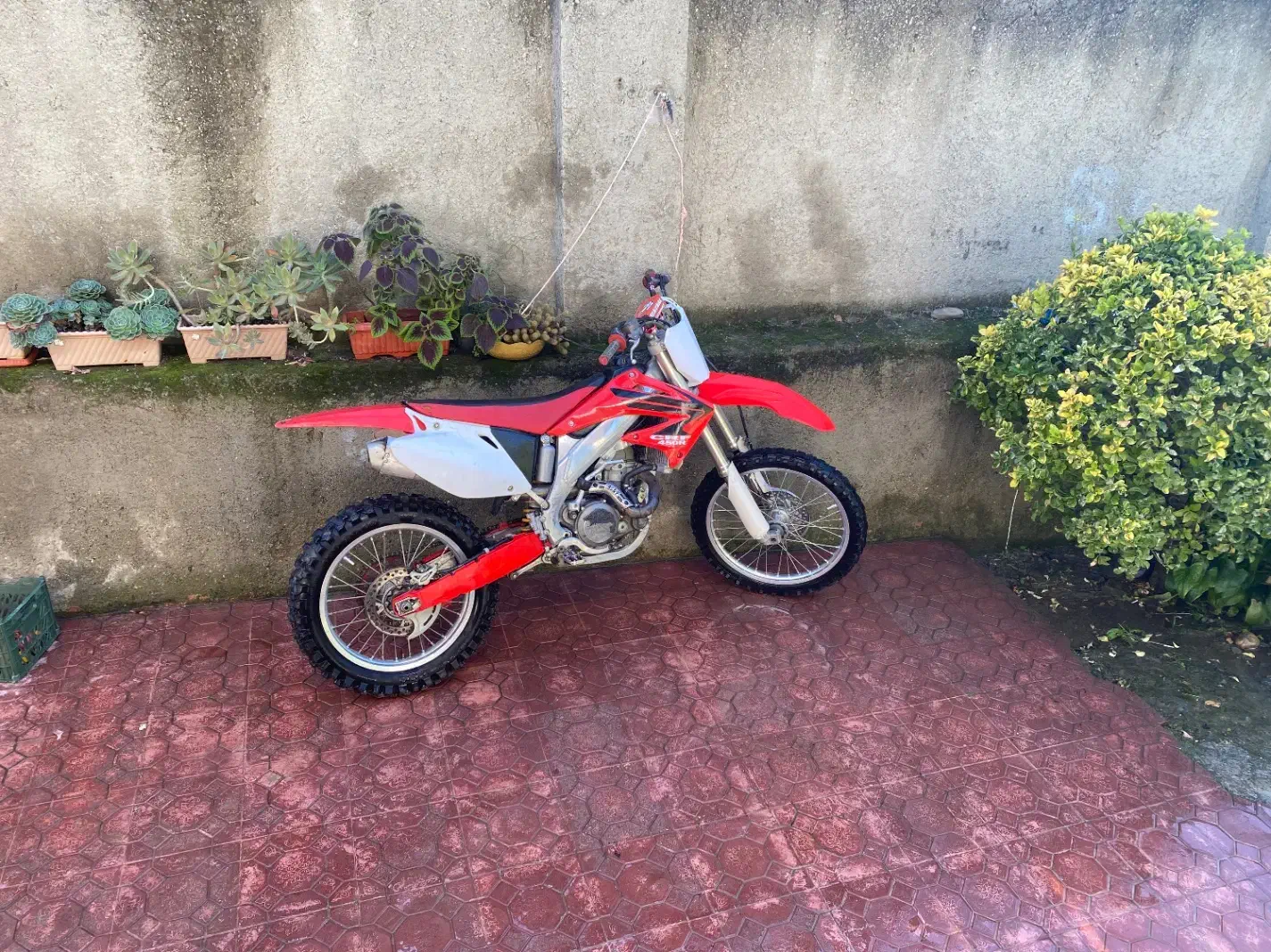 Crf450سی ار اف۴۵۰ کراس|موتورسیکلت|گلوگاه, |دیوار