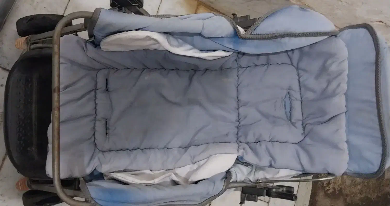 کالسکه وروروئک|کالسکه و لوازم جانبی|سبزوار, قلعه‌نو دهزار|دیوار