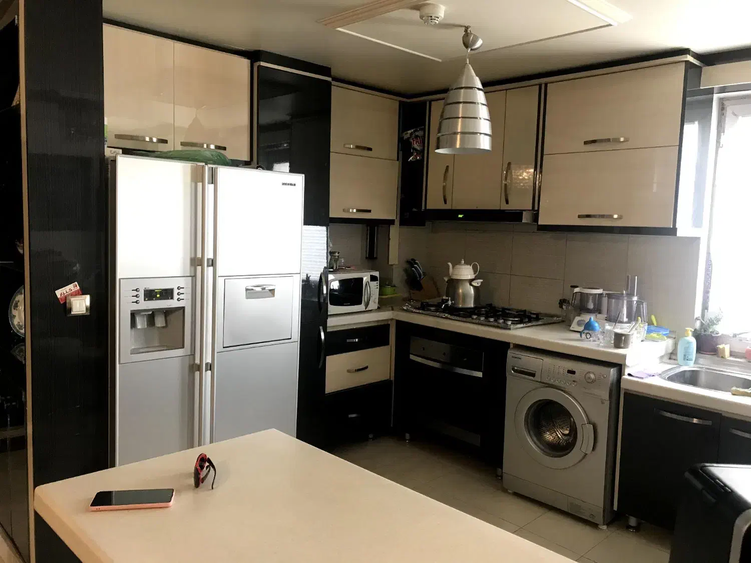 اجاره آپارتمان 130 متری دوخوابه اقدسیه