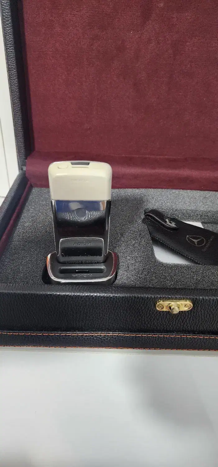 نوکیا ۸۸۰۰|موبایل|رودسر, |دیوار