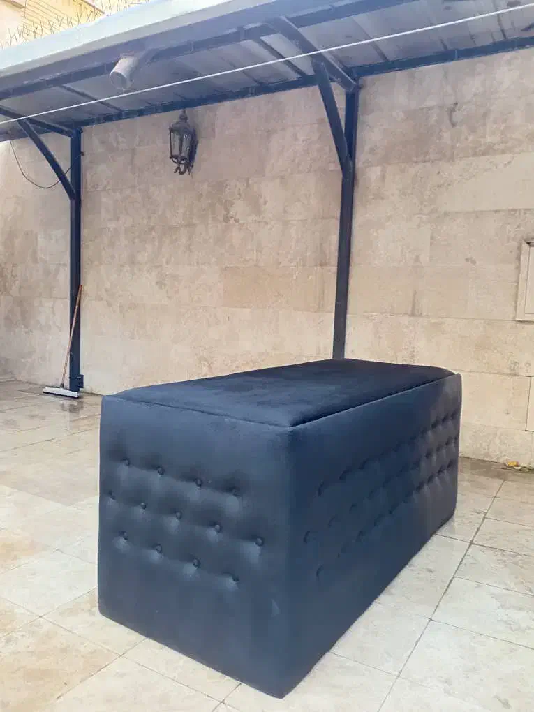 تخت سالنی|آرایشگاه و سالنهای زیبایی|قم, سالاریه|دیوار