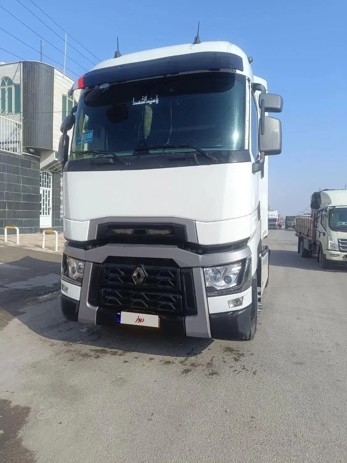 رنو ۵۲۰ مدل ۲۰۲۰. اتاق های|خودرو سنگین|تهران, امیریه|دیوار