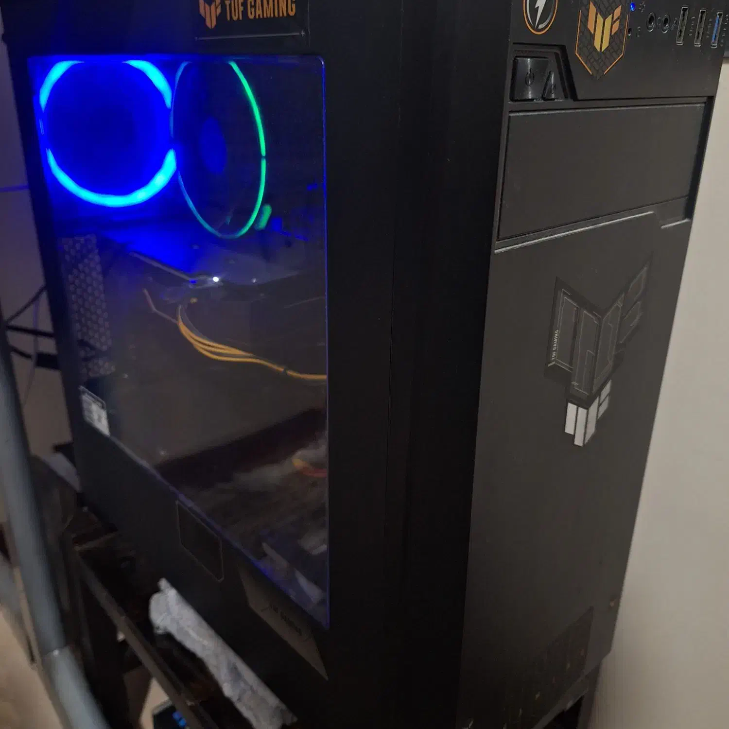 کیس  گیمینگ|رایانه رومیزی|اندیشه, اندیشه فاز ۴|دیوار