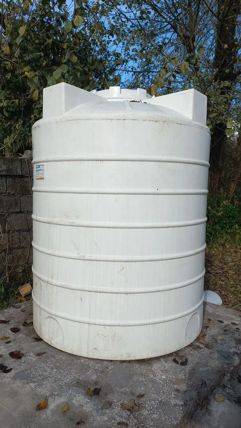 مخزن ۳۰۰۰ لیتری عمودی سه لایه|مصالح و تجهیزات ساختمان|رشت, لاکان|دیوار