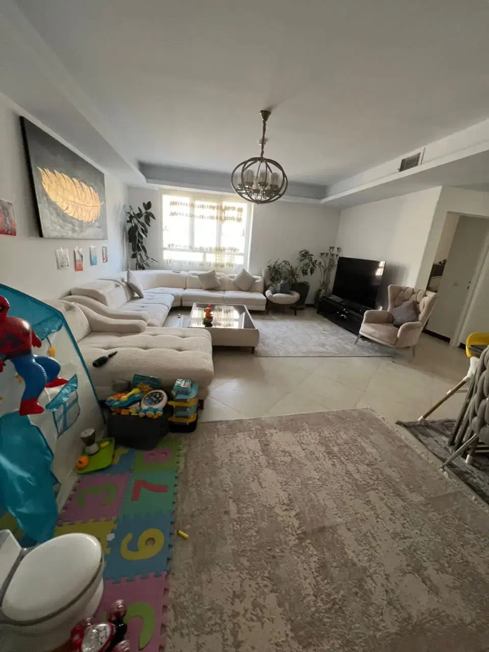 واحد ۱۰۰ متری /۲ خواب برج باغ  ازگل