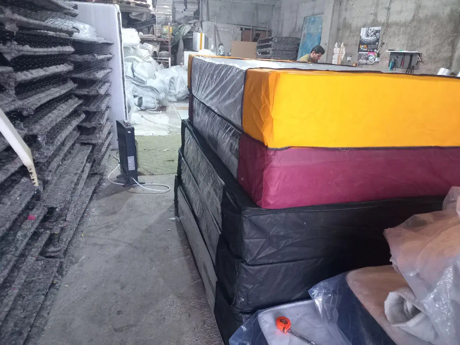 مرکزتشک|تشک تختخواب|گنبد کاووس, |دیوار