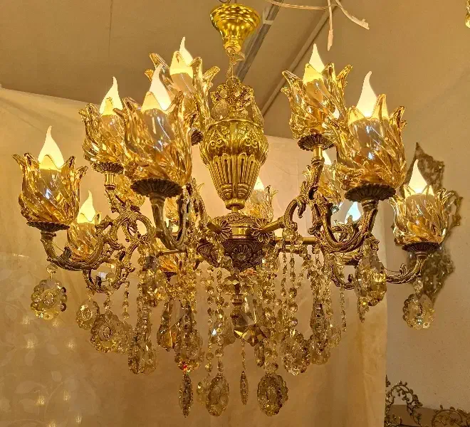 لوستر برنز ۱۶ شعله|لوستر و چراغ آویز|قم, ولیعصر|دیوار